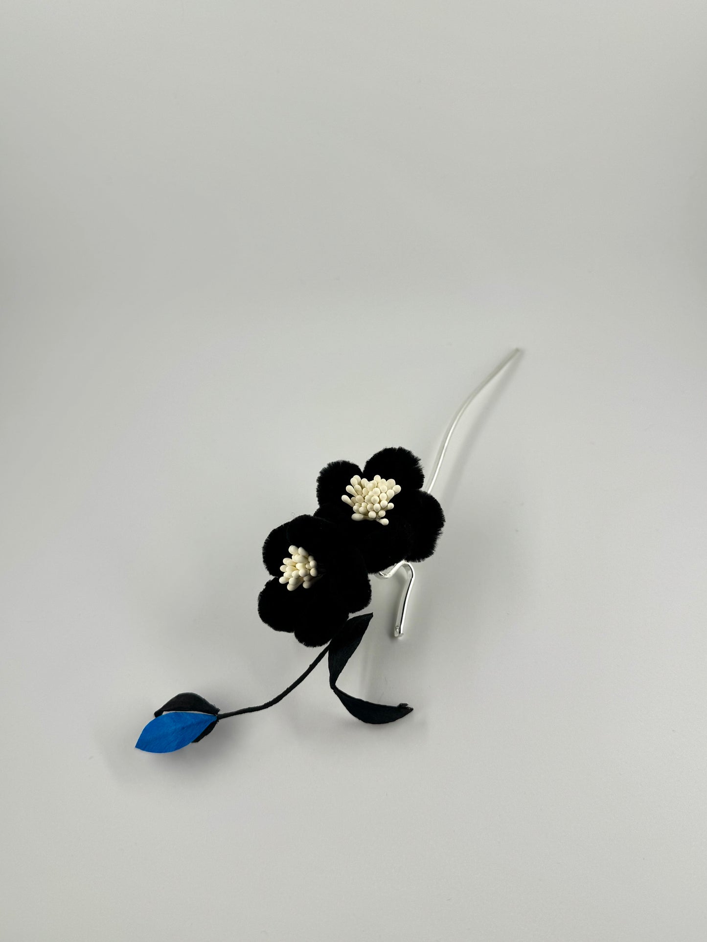 Silk Velvet Flower Hairpin - Black Peach Blossom