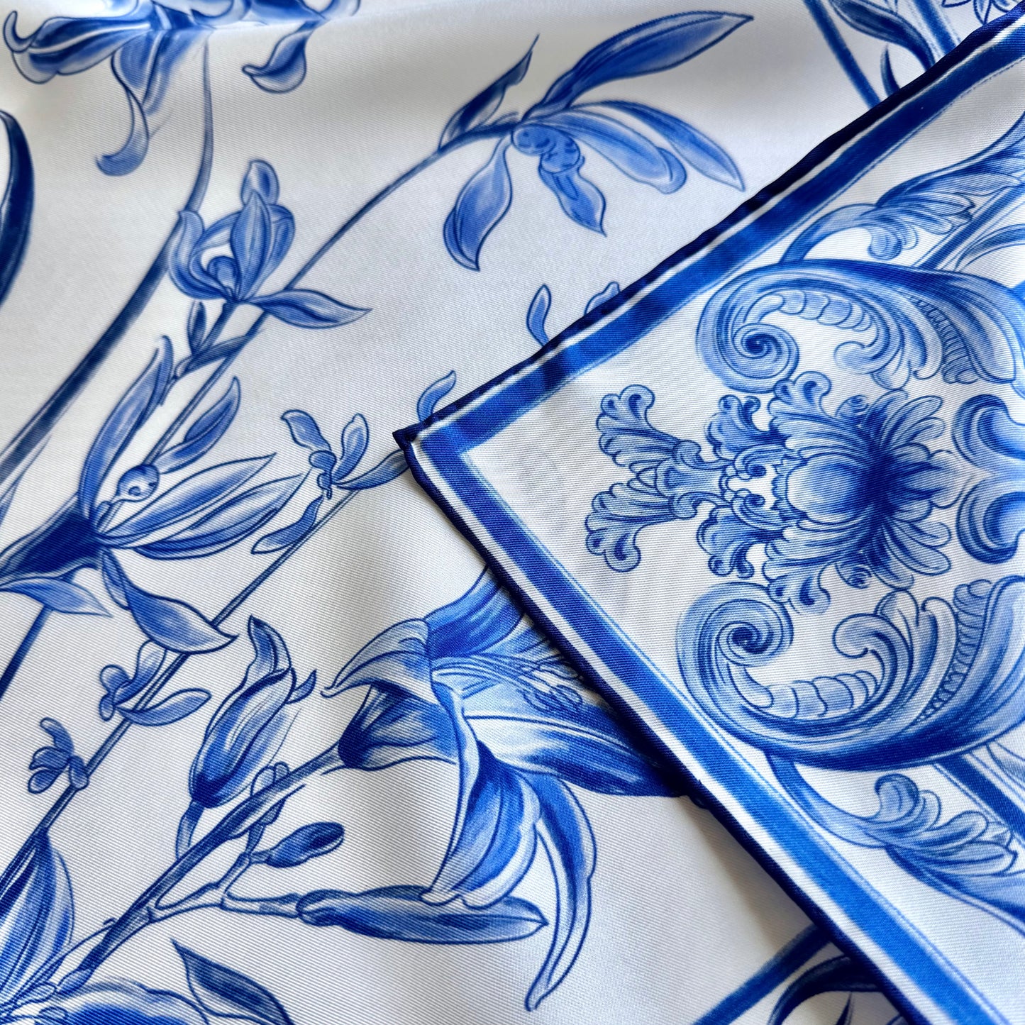 Orchids - Silk Scarf 65x65cm